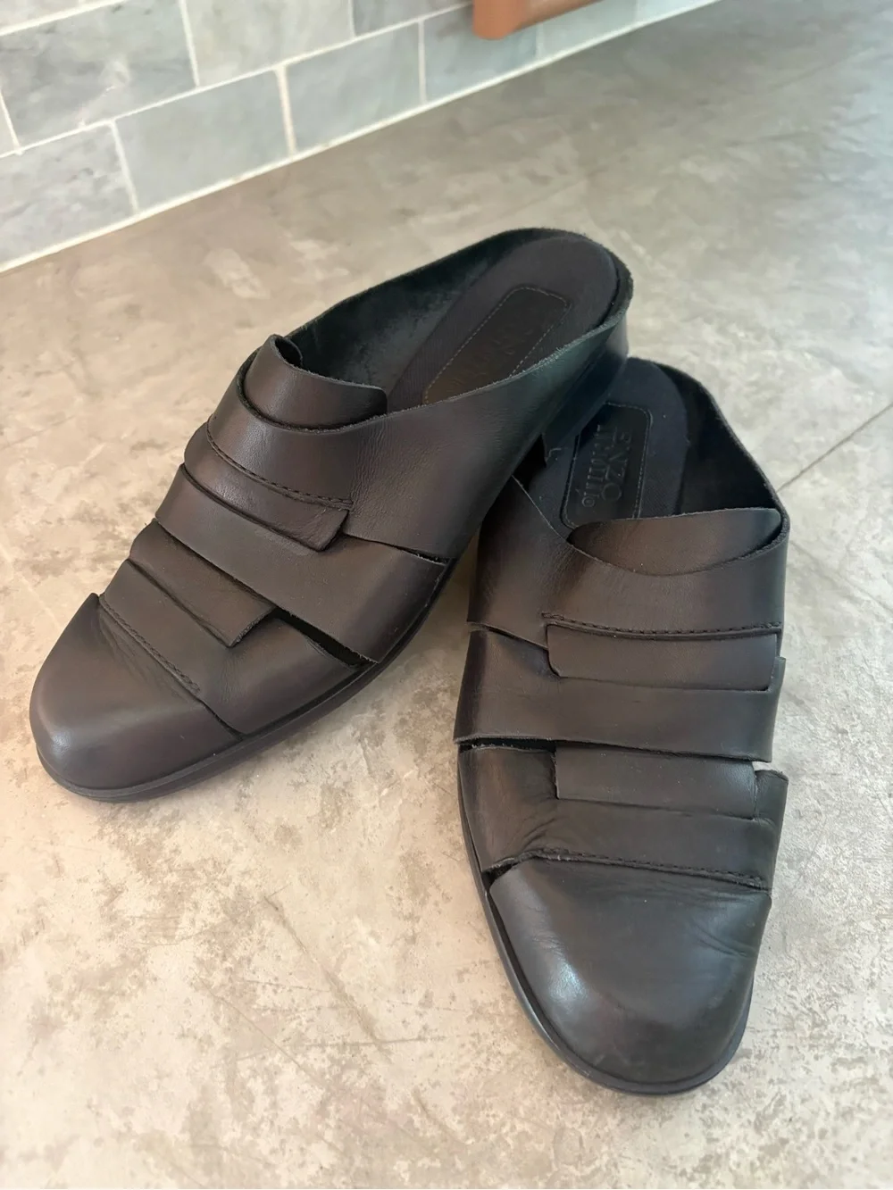 Enzo Angiolini mules black textured woven leather